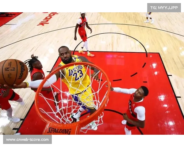 湖人客场战猛龙,詹姆斯纪录延续受关注